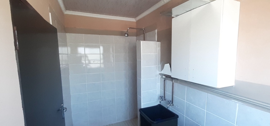 1 Bedroom Property for Sale in Botshabelo Free State